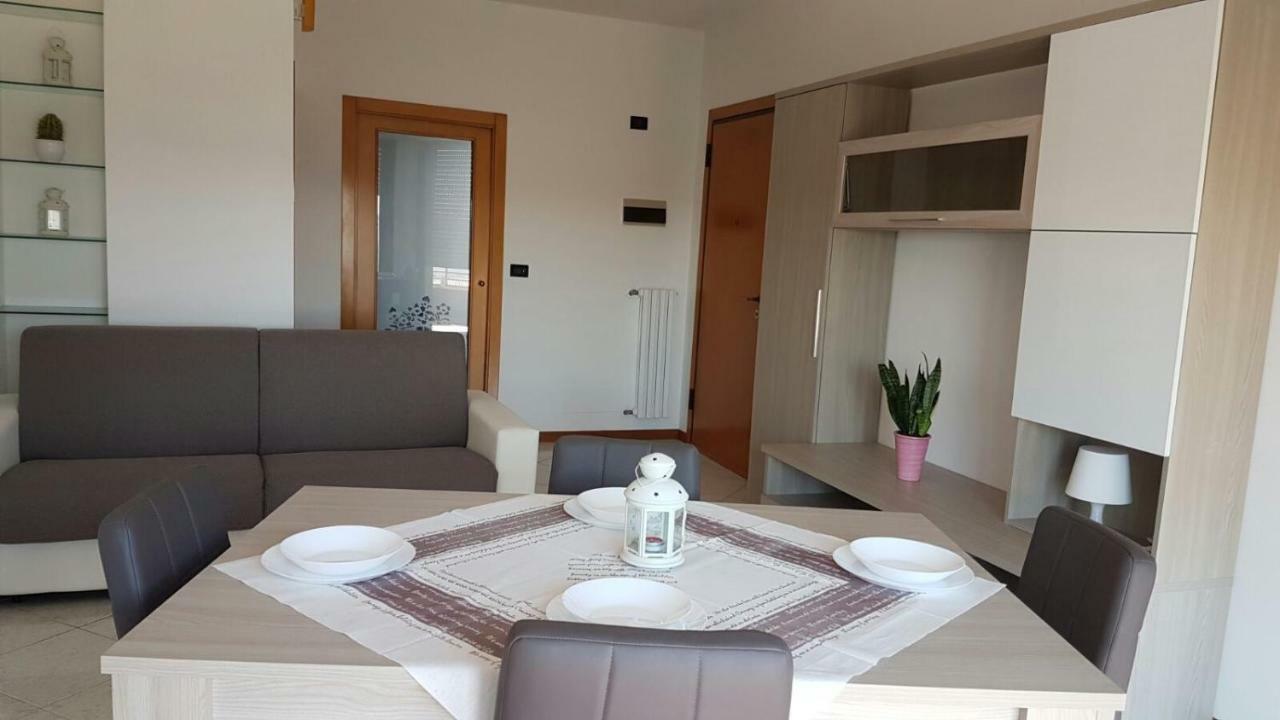Domus Maris Viserba, Spiagge E Centro A 100 Mt, Promo Maggio Fiera Macfrut, Fieravicola, Expo Dental, Meeting ริมินี ภายนอก รูปภาพ